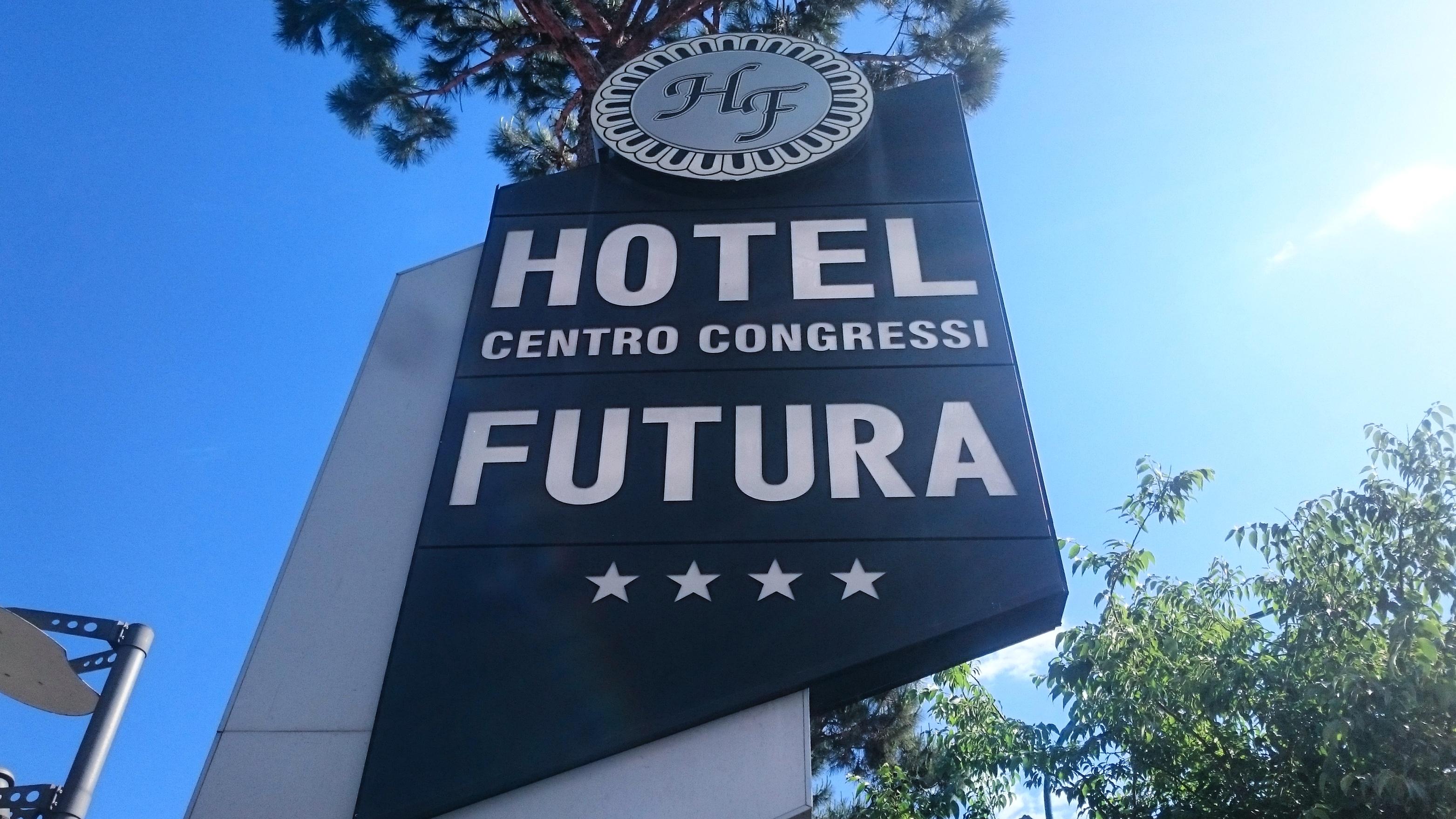 Hotel Futura Centro Congressi Napoli Esterno foto