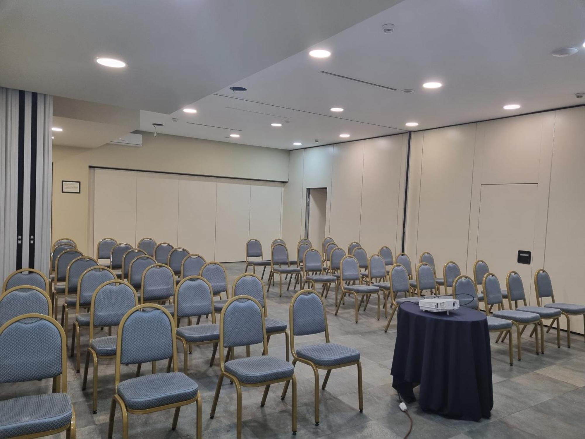 Hotel Futura Centro Congressi Napoli Esterno foto
